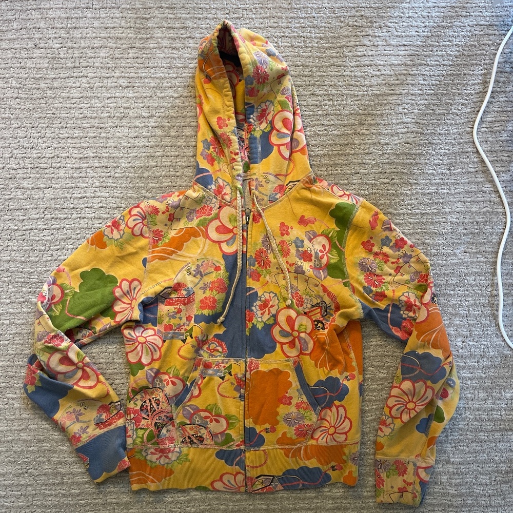 Lucky brand sweatshirt